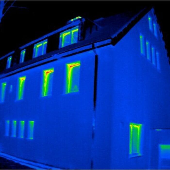 Bauthermografie Giebelseite Bauthermografie
